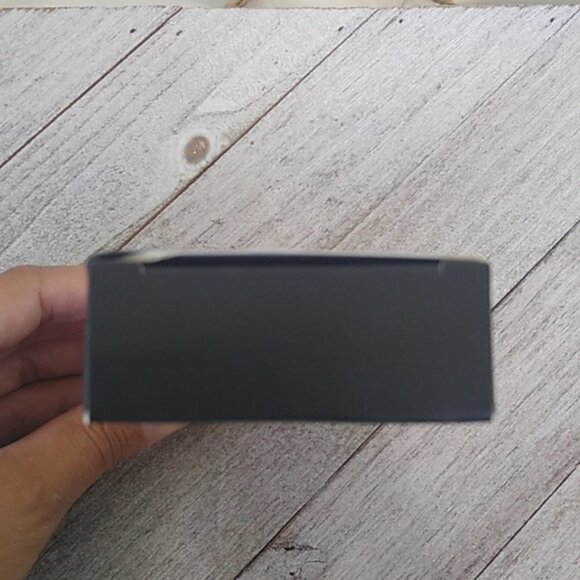 NIB SHADES BY SHAN Ingleside 2 Piece Lip Set - Picture 10 of 11